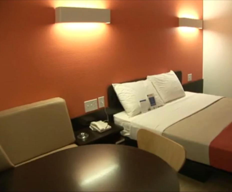 曼特卡6号汽车旅馆 外观 照片